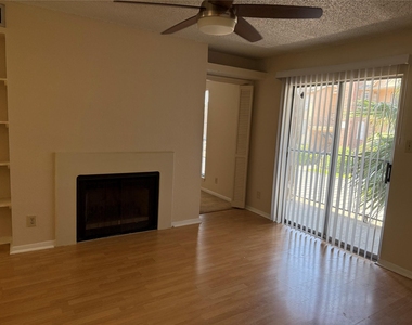 2121 Hepburn Street - Photo Thumbnail 7