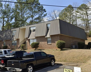 2500 Deerman St - Photo Thumbnail 3