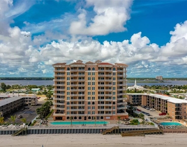 3245 S Atlantic Avenue - Photo Thumbnail 2