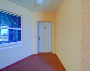 16450 Gulf Boulevard - Photo Thumbnail 2