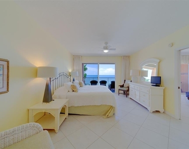 16450 Gulf Boulevard - Photo Thumbnail 22