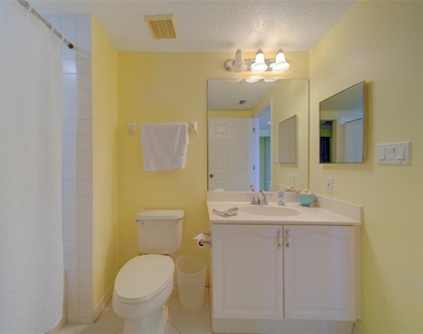 16450 Gulf Boulevard - Photo Thumbnail 36