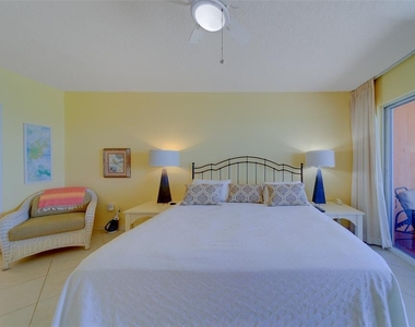 16450 Gulf Boulevard - Photo Thumbnail 23
