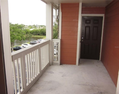 10200 Gandy Boulevard N - Photo Thumbnail 2