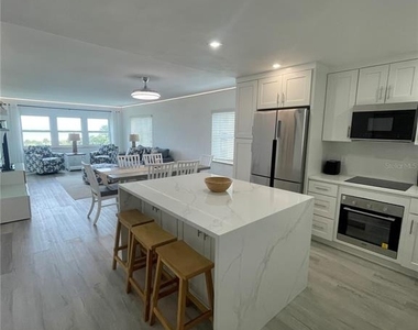 1230 Gulf Boulevard - Photo Thumbnail 10