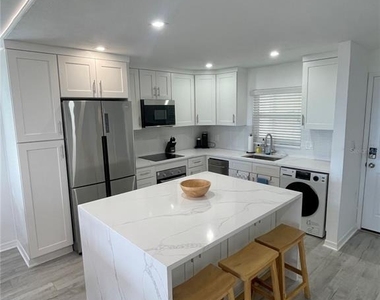1230 Gulf Boulevard - Photo Thumbnail 11