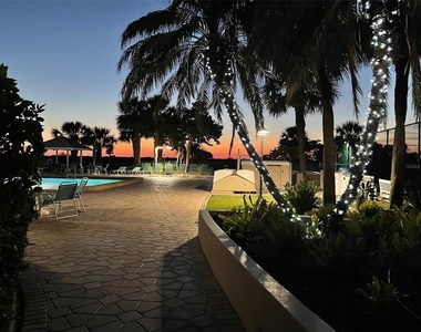 1230 Gulf Boulevard - Photo Thumbnail 5