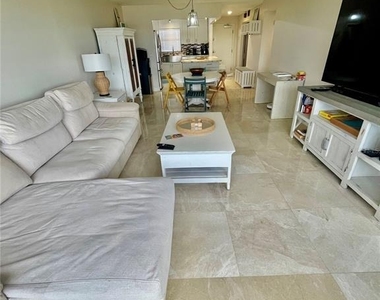 1270 Gulf Boulevard - Photo Thumbnail 7