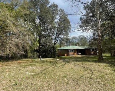 121 Sweet Gum Drive - Photo Thumbnail 10