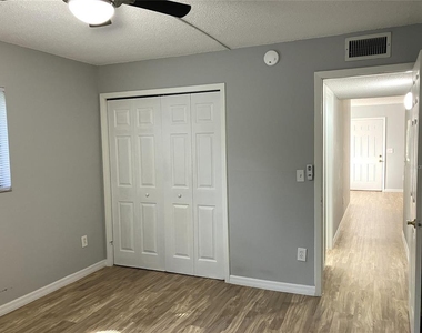11703 Raintree Village Boulevard - Photo Thumbnail 51