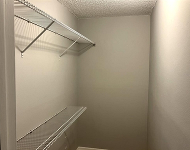 11703 Raintree Village Boulevard - Photo Thumbnail 43