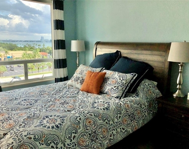 1180 Gulf Boulevard - Photo Thumbnail 20