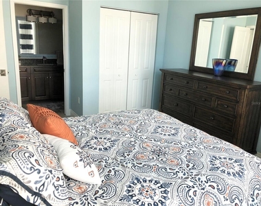 1180 Gulf Boulevard - Photo Thumbnail 21