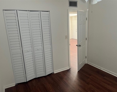 105 11th Avenue - Photo Thumbnail 10