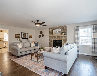 17 Rock Crest Circle Se - Photo Thumbnail 3