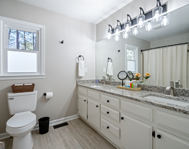 17 Rock Crest Circle Se - Photo Thumbnail 19