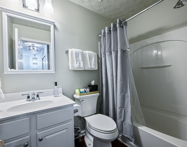 1431 Bay Overlook Drive - Photo Thumbnail 16