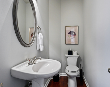 1431 Bay Overlook Drive - Photo Thumbnail 3