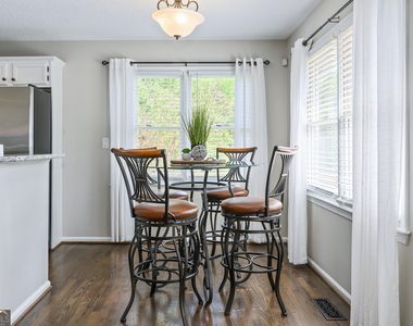 13 Windfield Drive - Photo Thumbnail 3