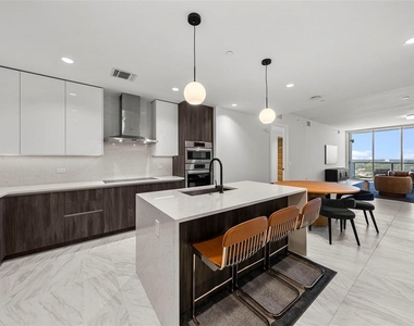 777 3rd Avenue N - Photo Thumbnail 53
