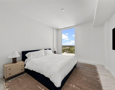 777 3rd Avenue N - Photo Thumbnail 16