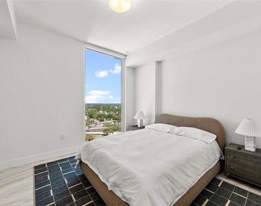 777 3rd Avenue N - Photo Thumbnail 34