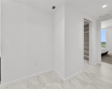 777 3rd Avenue N - Photo Thumbnail 45