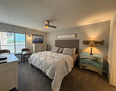 6158 Palma Del Mar Boulevard S - Photo Thumbnail 10