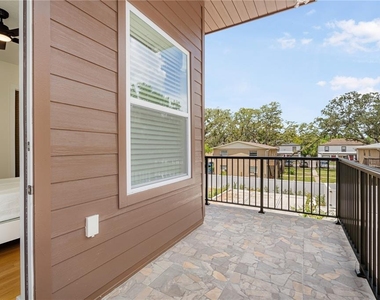 13614 N 22nd Street - Photo Thumbnail 21