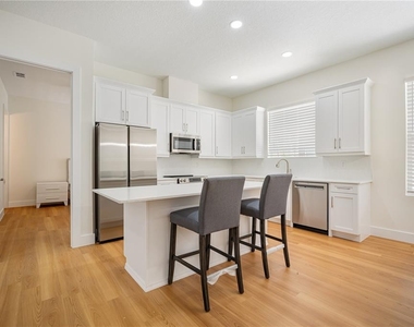 13614 N 22nd Street - Photo Thumbnail 13