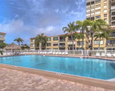 6322 Palma Del Mar Boulevard S - Photo Thumbnail 39