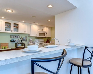 6322 Palma Del Mar Boulevard S - Photo Thumbnail 19