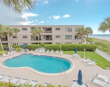 3400 Gulf Boulevard - Photo Thumbnail 2