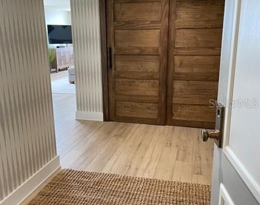 1460 Gulf Boulevard - Photo Thumbnail 5