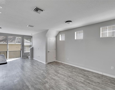 7322 S Trask Street - Photo Thumbnail 23