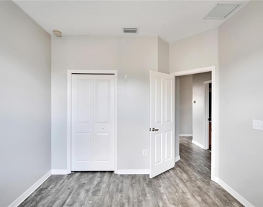 7322 S Trask Street - Photo Thumbnail 46