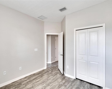 7322 S Trask Street - Photo Thumbnail 41
