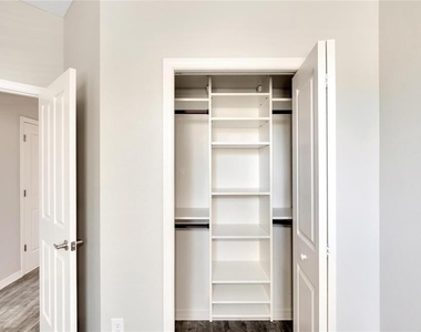 7322 S Trask Street - Photo Thumbnail 43