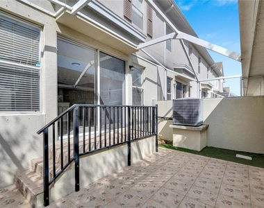 7322 S Trask Street - Photo Thumbnail 7