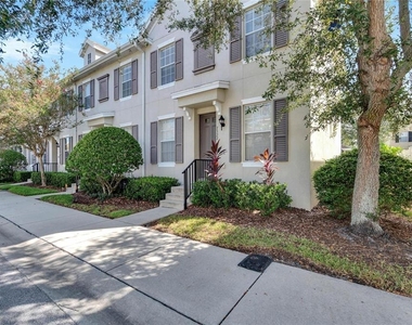 7322 S Trask Street - Photo Thumbnail 4
