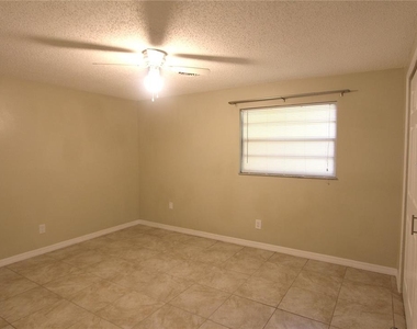 38942 9th Avenue - Photo Thumbnail 9