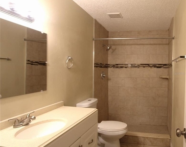 38942 9th Avenue - Photo Thumbnail 8