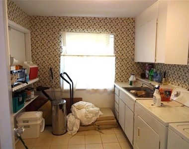 1408 Nashua Circle - Photo Thumbnail 15