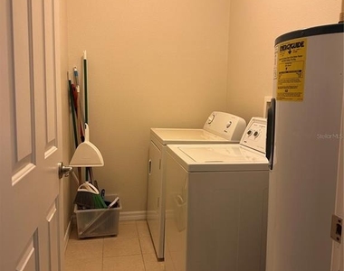 3123 Sun Lake Court - Photo Thumbnail 20