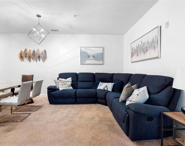 3174 Feltrim Place - Photo Thumbnail 8