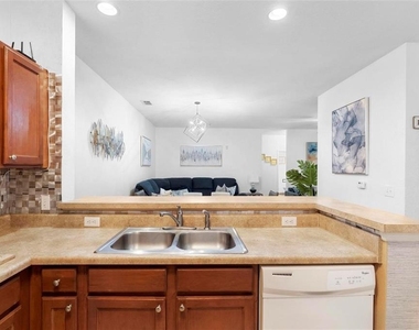 3174 Feltrim Place - Photo Thumbnail 5