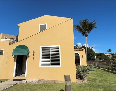 Villas En Palmas Ii - Photo Thumbnail 1