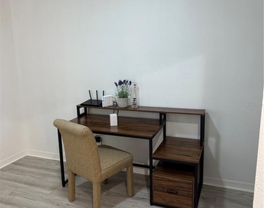 9122 Sw 70th Loop - Photo Thumbnail 6