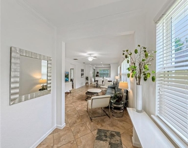 9117 Sw 70th Loop - Photo Thumbnail 4