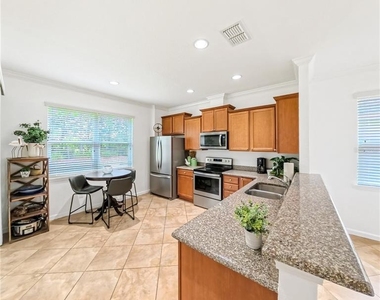 9117 Sw 70th Loop - Photo Thumbnail 9